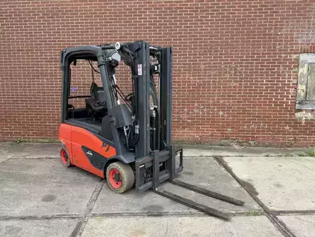 4-wiel elektrische heftrucks 2017  Linde E16P-02 (1)