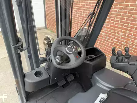 4-wiel elektrische heftrucks 2017  Linde E16P-02 (8)