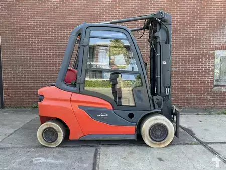 LPG heftrucks 2020  Linde H35T-01 (2)