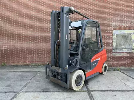 LPG heftrucks 2020  Linde H35T-01 (5)