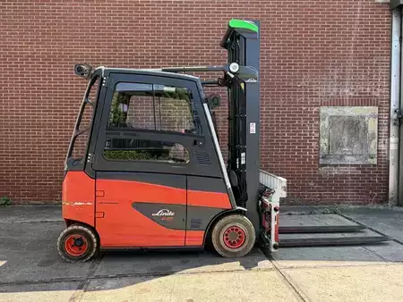 4-wiel elektrische heftrucks 2016  Linde E25HL-01/600 (2)