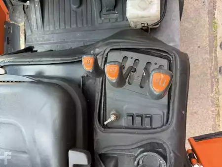 LPG Forklifts 2015  Doosan G30E-5 (10)