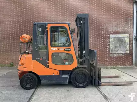 LPG Forklifts 2015  Doosan G30E-5 (3)