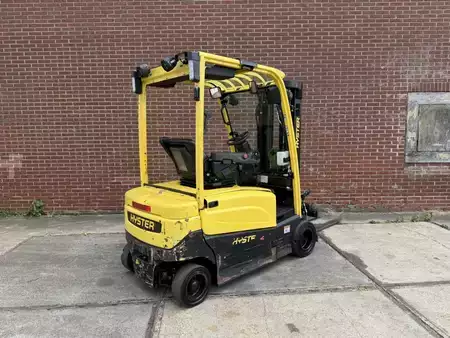 Elektro 4 Rad 2019  Hyster J2.0XN LWB (3)