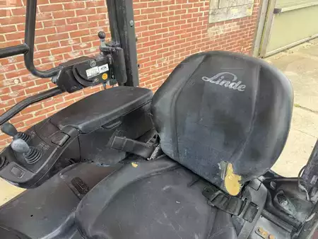 Carrelli elettrici 3 ruote 2018  Linde E12-02 (7)