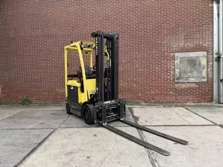 Elektro 4 Rad 2013  Hyster E2.5XN MWB (1)