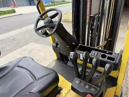 Elektro 4 Rad 2013  Hyster E2.5XN MWB (9)