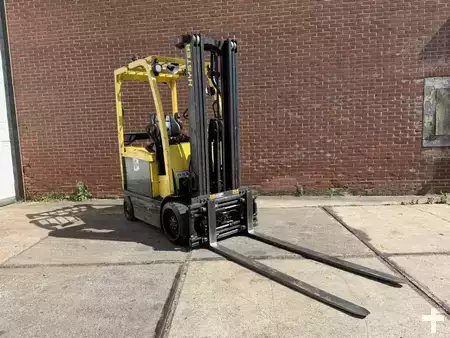 Elektro 4 Rad 2012  Hyster E2.5XN MWB (1)