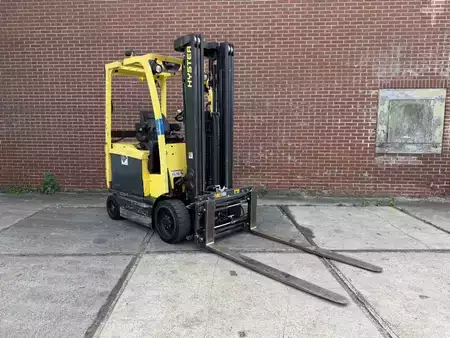 Elektro 4 Rad 2014  Hyster E2.5XN MWB (1)