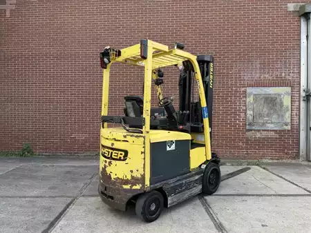 Elektro 4 Rad 2014  Hyster E2.5XN MWB (3)