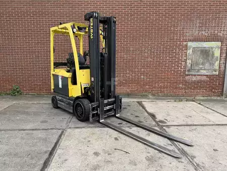 Elektro 4 Rad 2017  Hyster E2.5XN MWB (1)