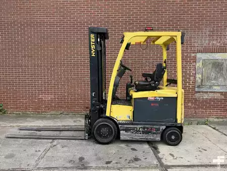 Elektro 4 Rad 2017  Hyster E2.5XN MWB (6)