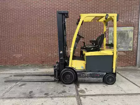 Elektro 4 Rad 2013  Hyster E2.5XN MWB (7)