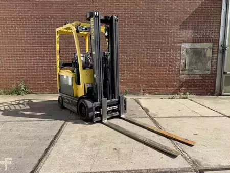 Elektro 4 Rad 2017  Hyster E2.5XN MWB (1)