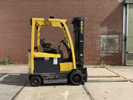 Elektro 4 Rad 2017  Hyster E2.5XN MWB (2)