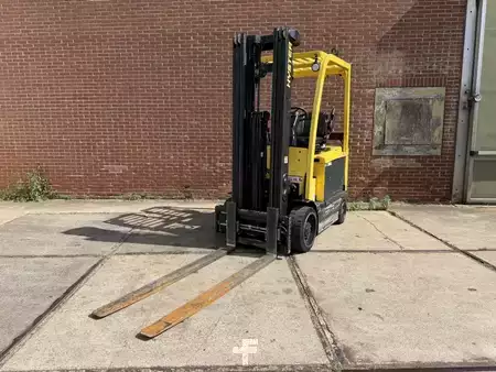 Elektro 4 Rad 2017  Hyster E2.5XN MWB (4)