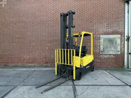Sähkö - 4 pyör 2009  Hyster J1.8XN LWB (4)