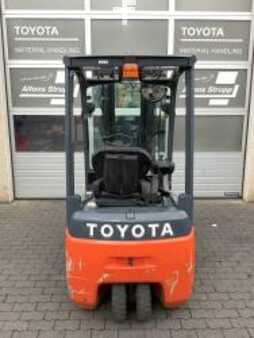 Elektrisk- 3 hjul 2016 Toyota 8FBET15 (2)