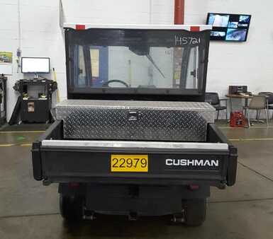 Cushman 800