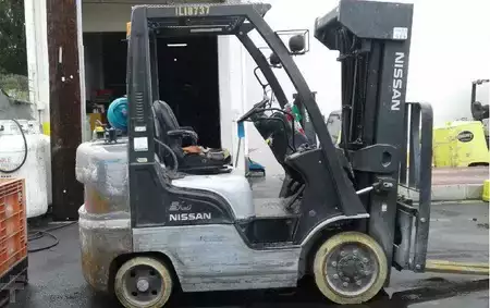 4-Wheel Electric 2011  Nissan CF50 (1)