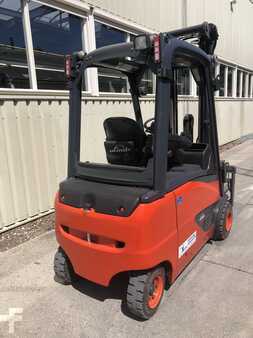 Elektryczne 4-kołowe 2016 Linde E20PHL-02 (4)