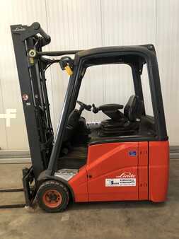 Elektryczne 3-kołowe 2006 Linde E16H-01 (1)