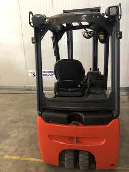 Elektryczne 3-kołowe 2016 Linde E18-02 (3)