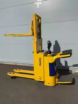 Stacker pedestre 2019 Stöcklin EDD 12-P (2)