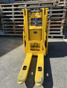 Apilador eléctrico 2017 Stöcklin EMI 16 A18 Li-Ion (2)