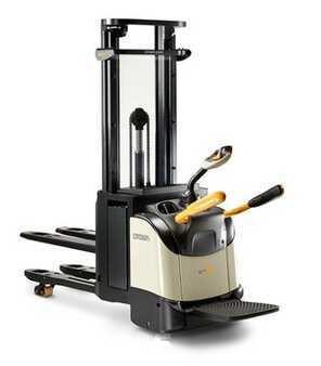 Apilador eléctrico 2023 Crown ETi 4000-1.6 Li-Ion (1)