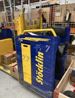 Pinontavaunu istuimella 2021  Stöcklin EFI 16 (1)