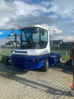 Tracteurs à bagages 2013  Terberg RT283 (4)