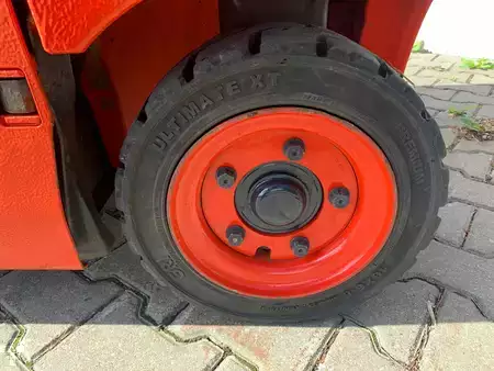Electric - 4 wheels 2021  Linde E16P (5)