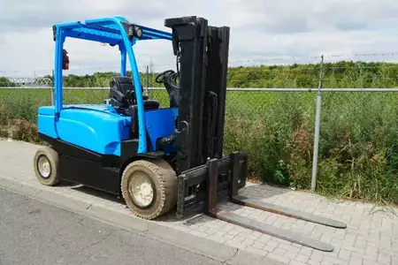 Elektro 4 Rad 2016  Yale ERP 50 VM | 2016 (2)
