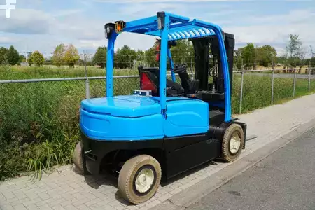 Elektro 4 Rad 2016  Yale ERP 50 VM | 2016 (6)