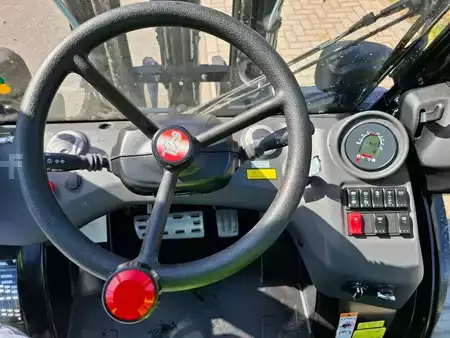 Dieselový VZV 2025  Manitou MC 25-4 D K  | 2025 | Closed cabin (12)