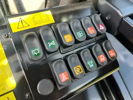 Wózki widłowe diesel 2025  Manitou M30-4 D | 2025 (12)