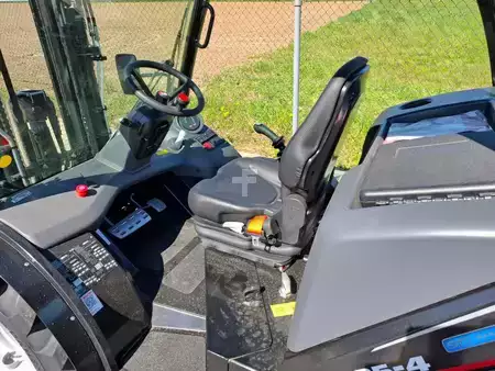 Dieselový VZV 2025  Manitou MC 25-4 D K | 2025 | Open cabin (11)