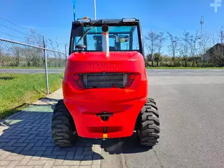 Dieselový VZV 2025  Manitou MC 25-4 D K | 2025 | Open cabin (8)