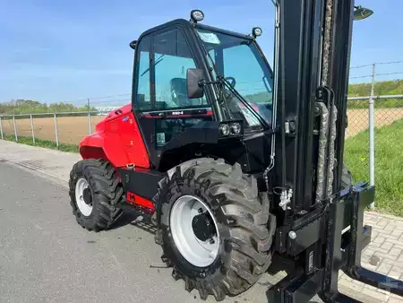 Carrelli elevatori diesel 2025  Manitou M50-4 ST5 | 2025 (3)