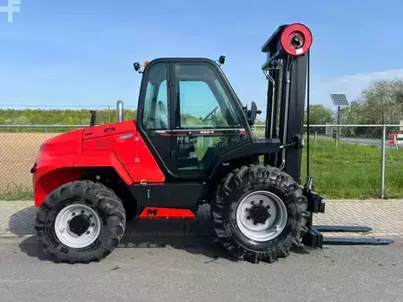 Carrelli elevatori diesel 2025  Manitou M50-4 ST5 | 2025 (4)