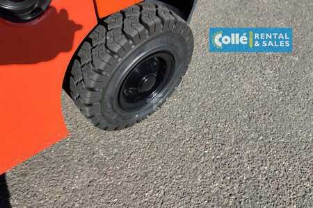 Dízel targoncák 2022  Toyota 8 FDF 25 | 2022 (12)