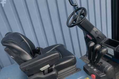 Sähkö - 4 pyör 2015  Yale ERP 35 | 2015 (7)