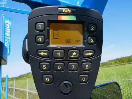Sähkö - 4 pyör 2016  Yale ERP25VL | 2016 (13)