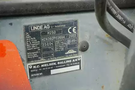 Chariots élévateurs diesel 2003  Linde H 25 D | 2003 (19)