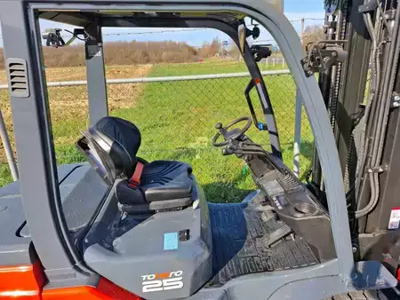 Dieselový VZV 2023  Toyota Tonero 52-8 FDF 25 | 2023 (11)