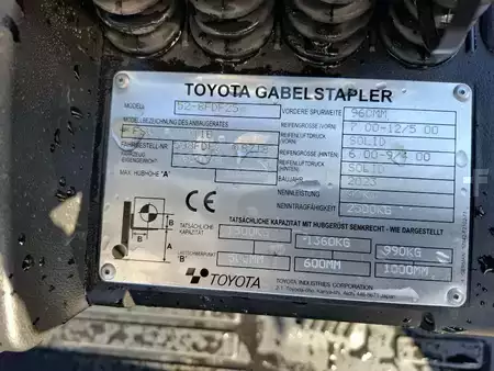 Dieselový VZV 2023  Toyota Tonero 52-8 FDF 25 | 2023 (17)