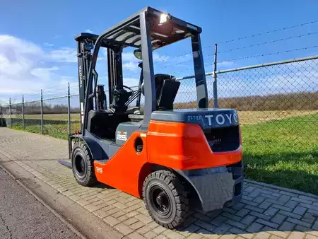 Dieselový VZV 2023  Toyota Tonero 52-8 FDF 25 | 2023 (5)