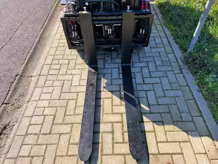 Dieselový VZV 2023  Toyota Tonero 52-8 FDF 25 | 2023 (8)