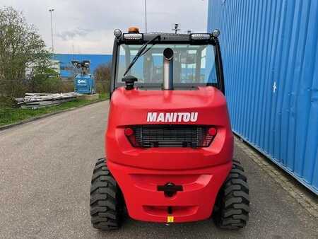Chariot élévateur diesel 2023  Manitou MC 25-4 D K (4)